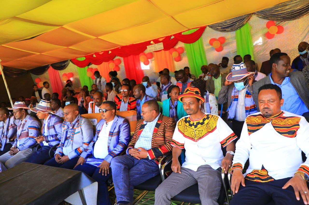 Male ethnic group