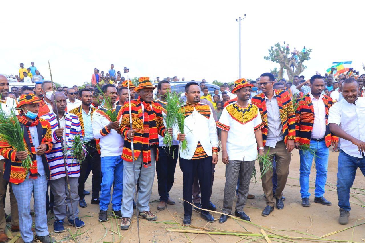 Male ethnic group